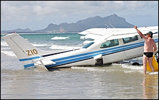 Plane Crashlanding at Urertiti Beach Ruakaka